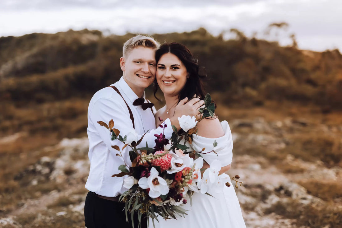 Wedding Elopement on Emu Mountain flowers by Resonate Designs  